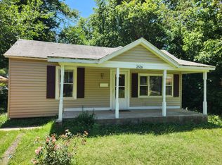 2526 W Madison St, Springfield, MO 65802