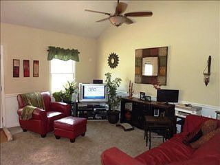 4th image of 181 Caldwell Cir