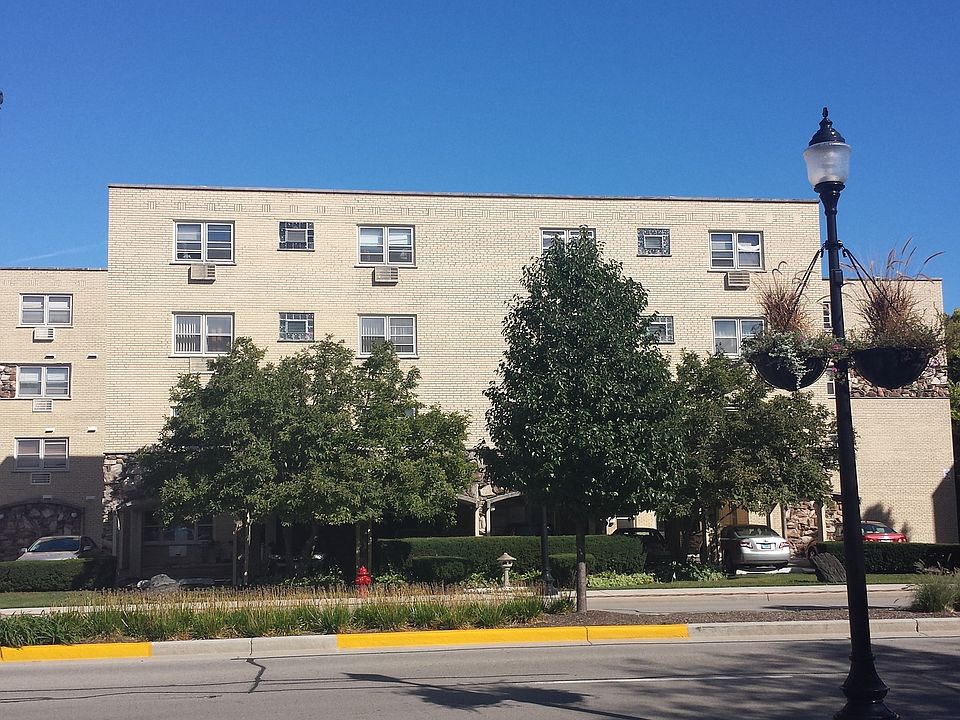 1st image of 5220 Oakton St APT 205