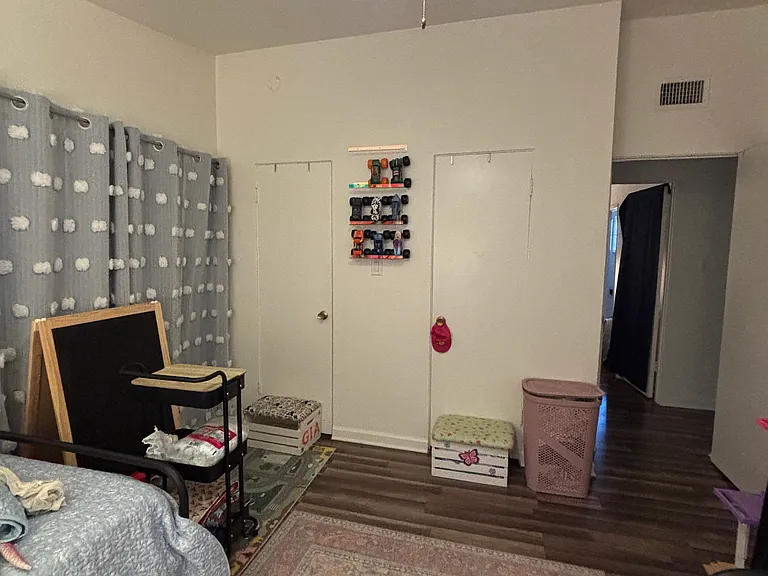 832 S Prospero Dr — Photo 22