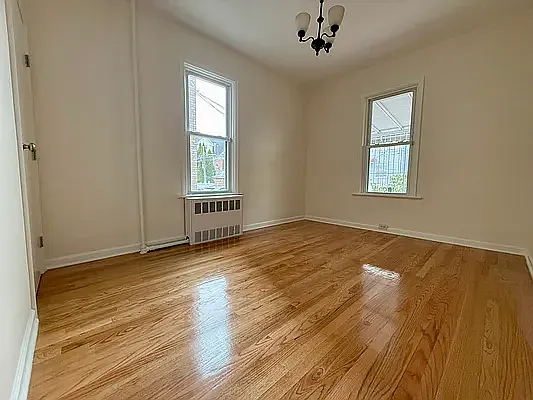 184 Bay 26th St — Photo 3