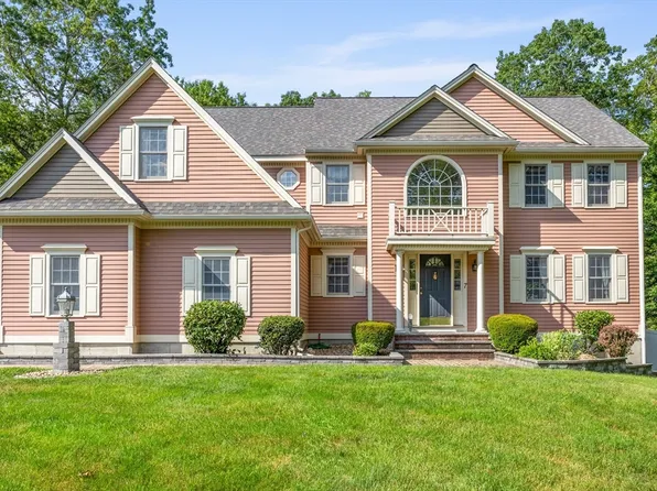 7 Eagles Nest Rd, Westford, MA 01886