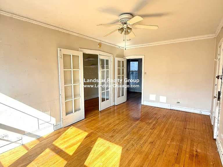 4109 N Sacramento Ave #S — Photo 3