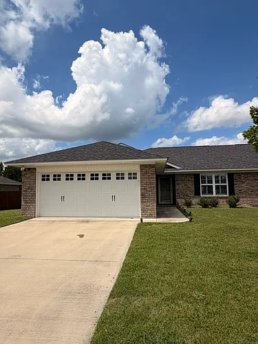 660 Constitution Dr Photo 1