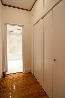 Rented by WAM Partners - William Moses Co. | media 26