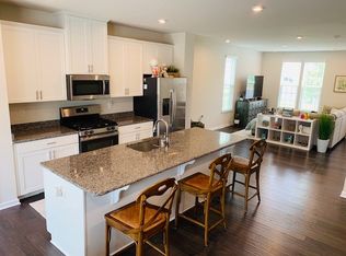 2648 Norman Isle Dr, Denver, NC 28037