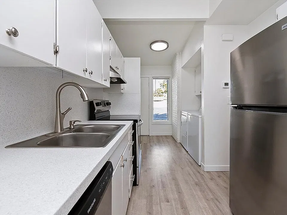 Aspen Apartments