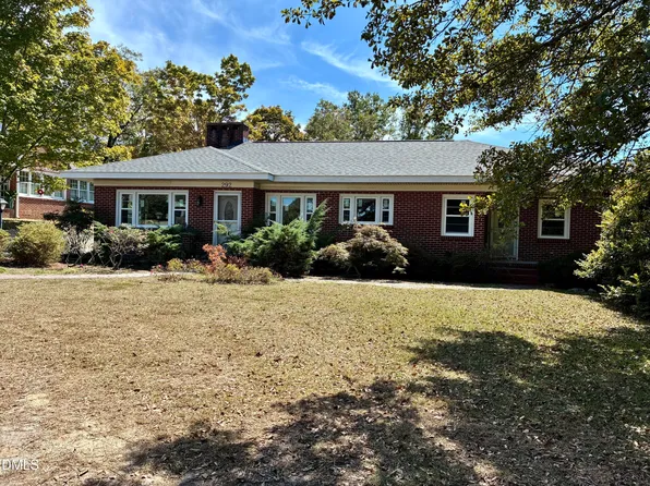 292 E Depot St, Angier, NC 27501