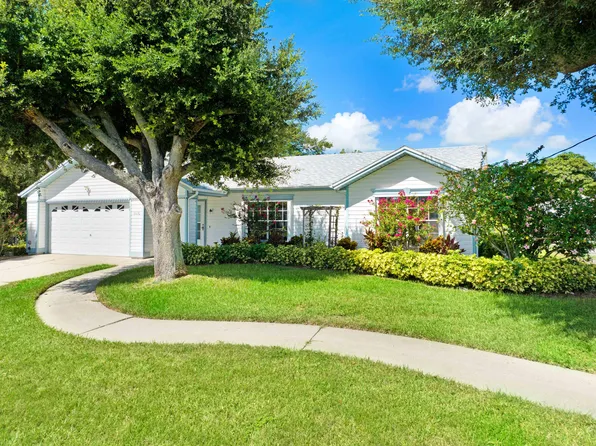 6630 Dallas Ave, Cocoa, FL 32927