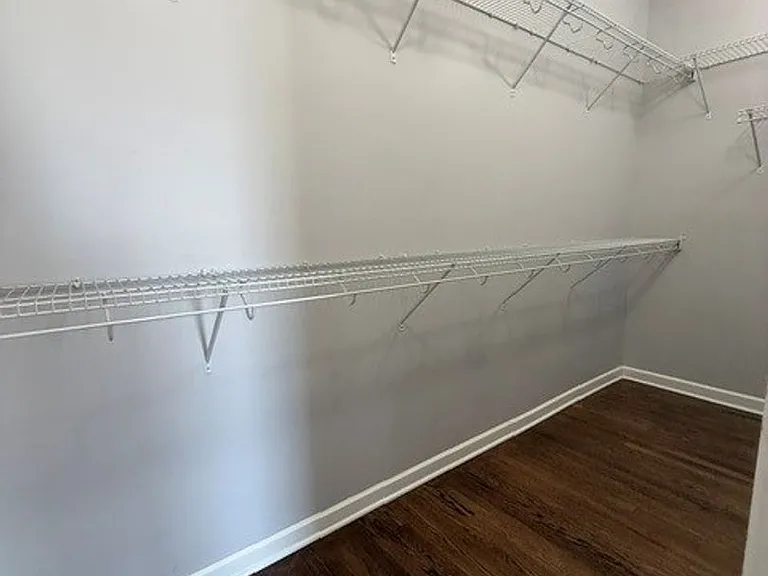 4734 McPherson Ave — Photo 17
