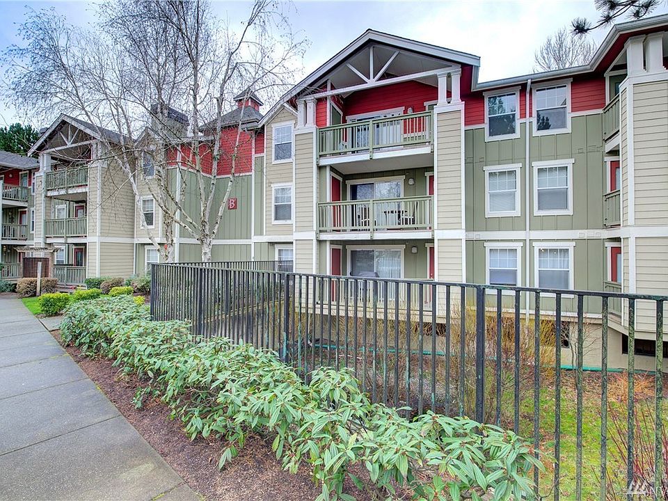 1st image of 7711 NE 175th St Unit B107