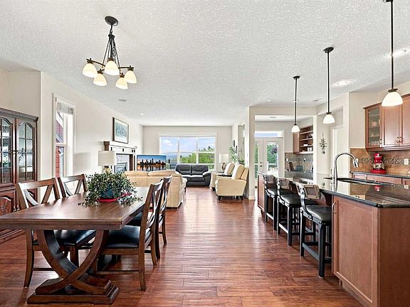 5th image of 14 W Ridge View Pl