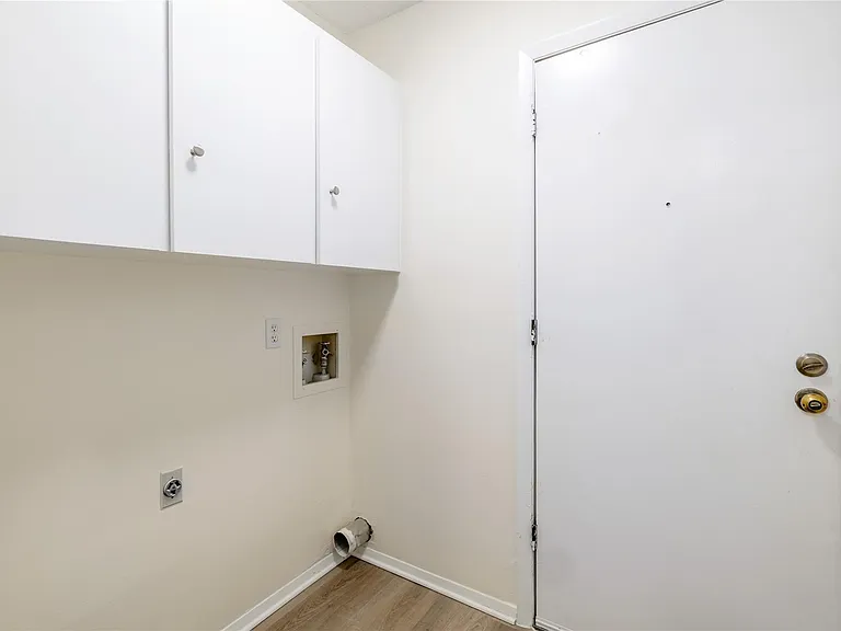 611 Lido St — Photo 16