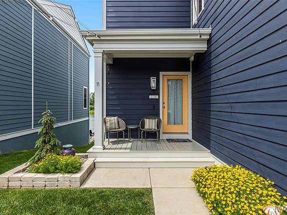 3rd image of 134 Suntan Way