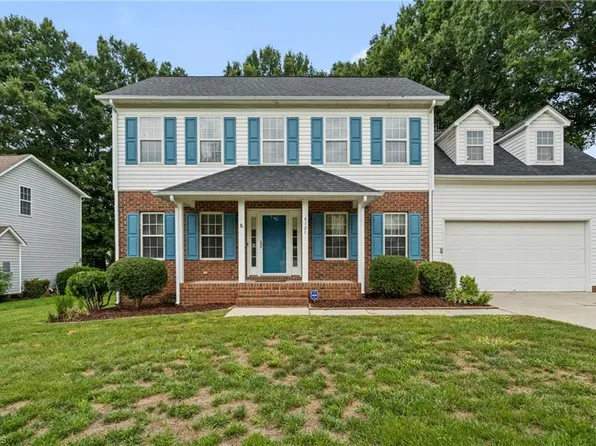 4121 Birchgarden Dr, High Point, NC 27265