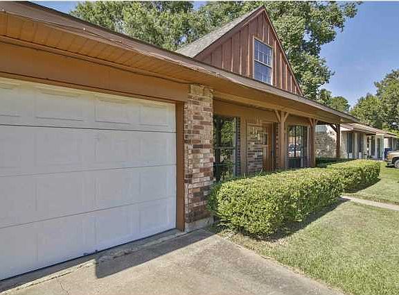 2nd image of 110 Dijon Dr