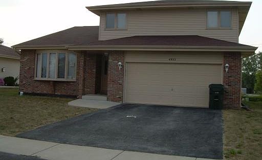 1st image of 4932 W Fairoaks Dr