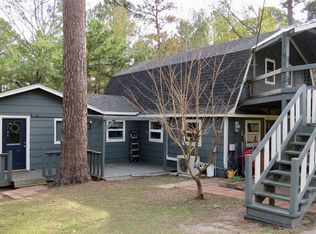 458 Rain Forest Rd, Onalaska, TX 77360