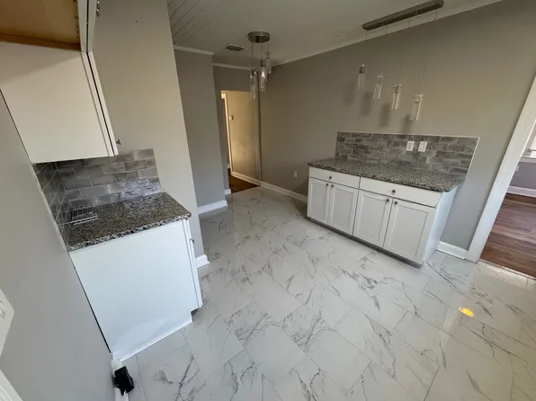 11669 Lem Turner Rd, Jacksonville, FL 32218