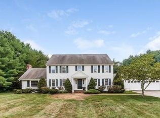 51 R F Higgins Dr, Norwell, MA 02061