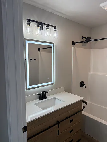 21 Isham St #201 Photo 1
