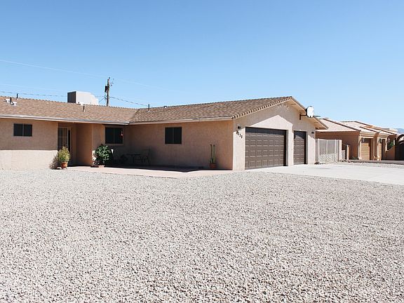 2nd image of 3330 Bluegrass Dr