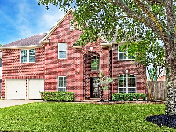 3rd image of 7806 Millbrook Dr