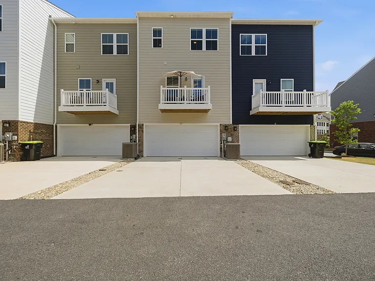 1216 Gunboat Dr — Photo 31