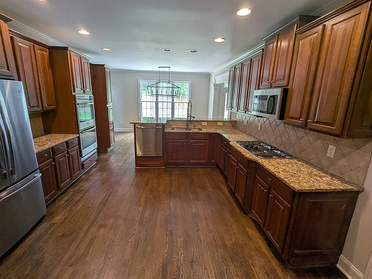 5985 Downington Point NW — Photo 5