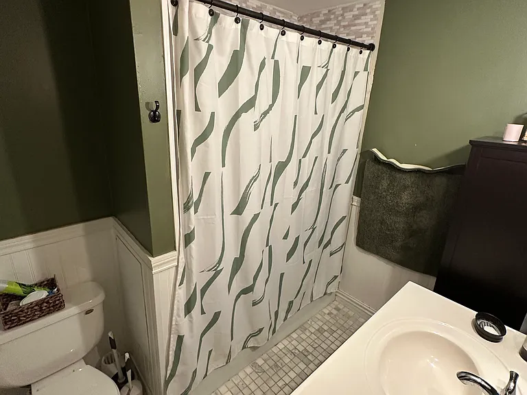 28 Monmouth St #3 — Photo 6