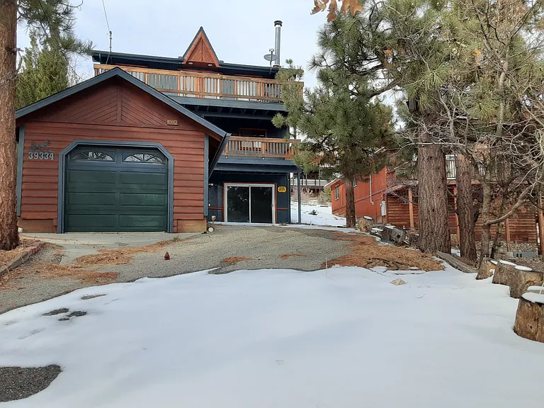 39334 Garden Pl — Photo 1