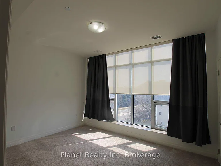 150 Wellington St E #312 — Photo 9