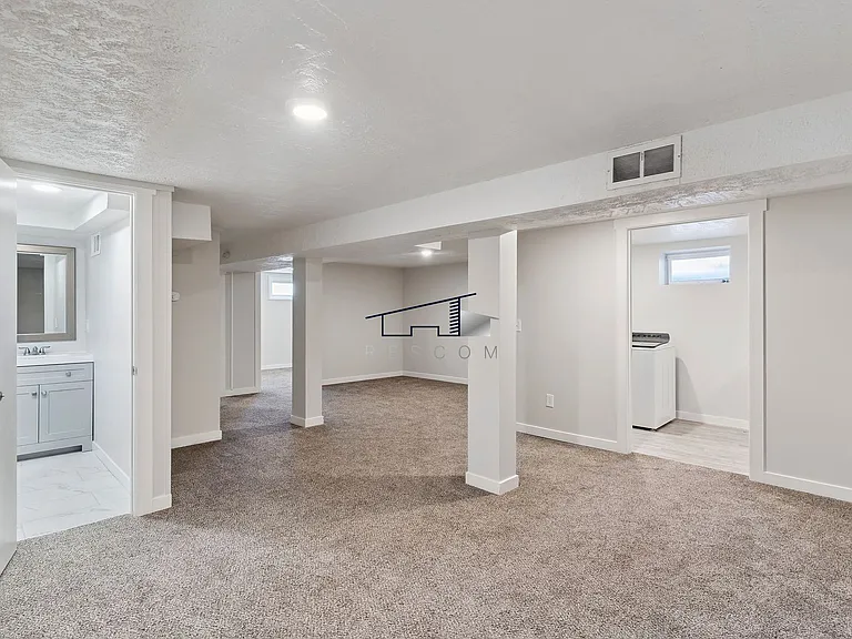 3134 N 450 E — Photo 18