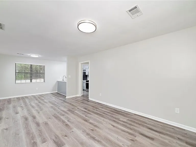 355 Santa Fe Trl — Photo 26
