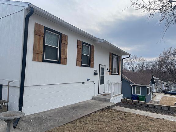 3rd image of 7505 Elizabeth St