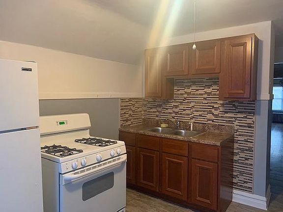 3rd image of 2719 N 73rd Ave Unit 2