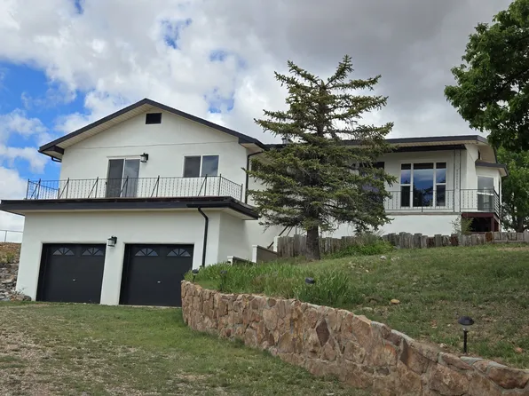 21A Camino Charro, Santa Fe, NM 87507