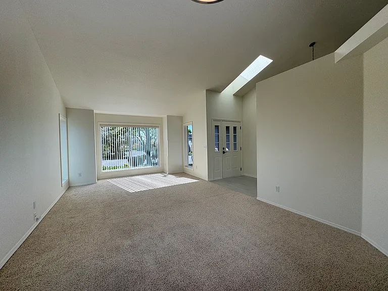 16605 NW Dublin Ct — Photo 27