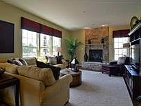 4th image of 510 Commonwealth Ln