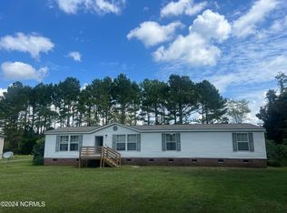 1148 Ivester Ct, Navassa, NC 28451