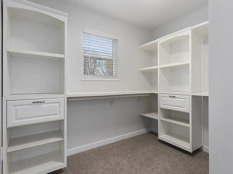 2027 Agnes Ave — Photo 21