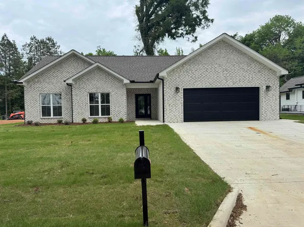 109 Jefferson Ave, Muscle Shoals, AL 35661