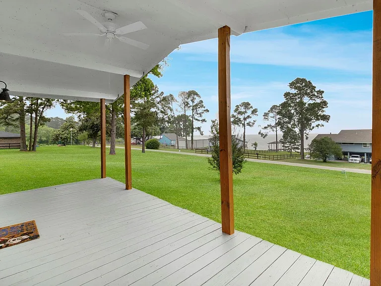 110 Lakeview Shores Dr — Photo 3