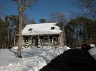 25 Fawndale Rd, Tisbury, MA 02568