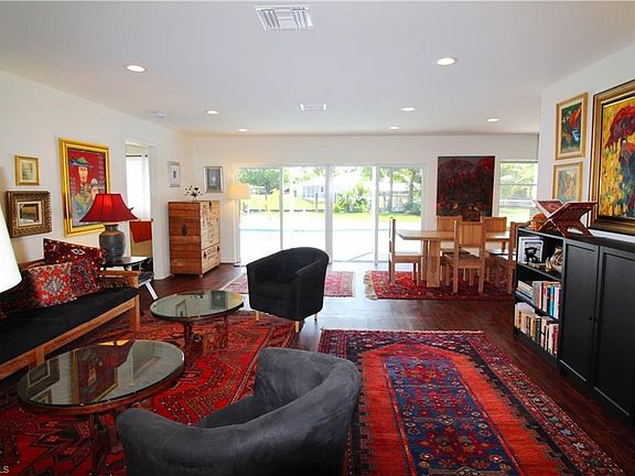 Open floor plan with a wall of sliders to the Lanai