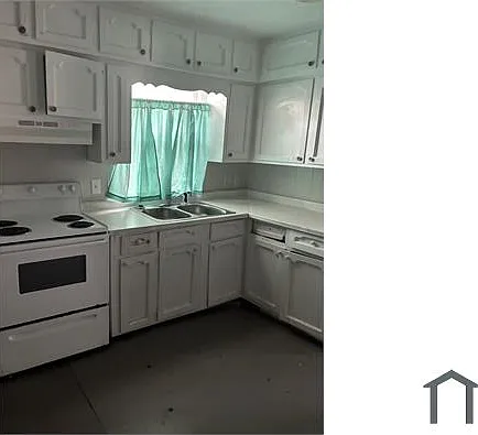 2056 Stockton Dr — Photo 2