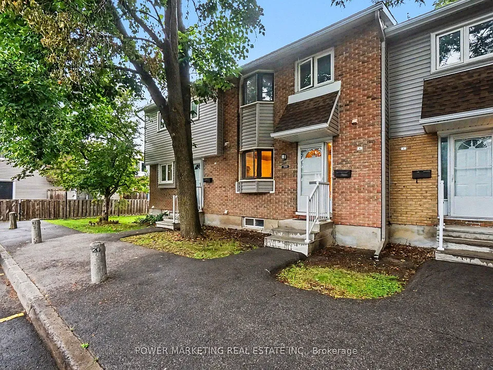 1781 Lamoureux Dr