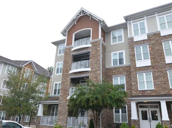 13 Clay Lodge Ln Unit 203, Baltimore, MD 21228