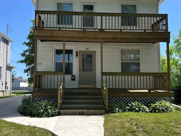 1241 Bluff Ave, Sheboygan, WI 53081