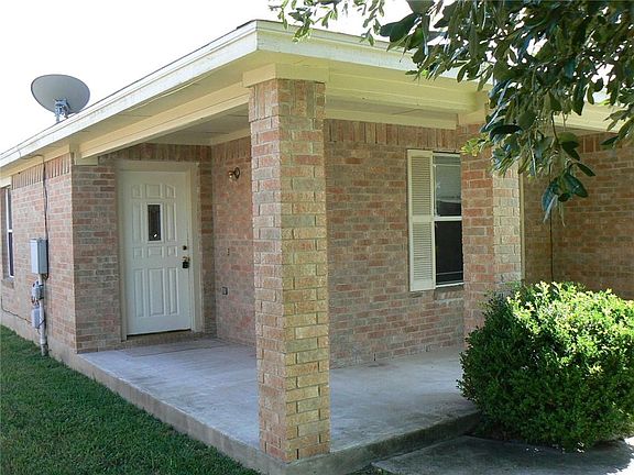 3rd image of 117 Salado Dr